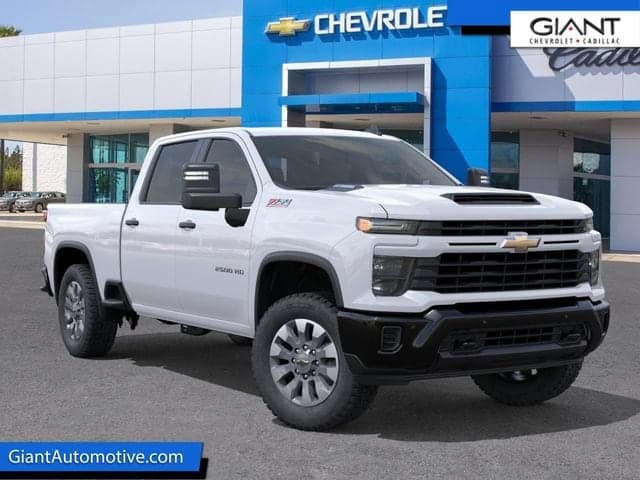2026 Chevrolet Silverado 2500 HD Custom — photo 1 of 55