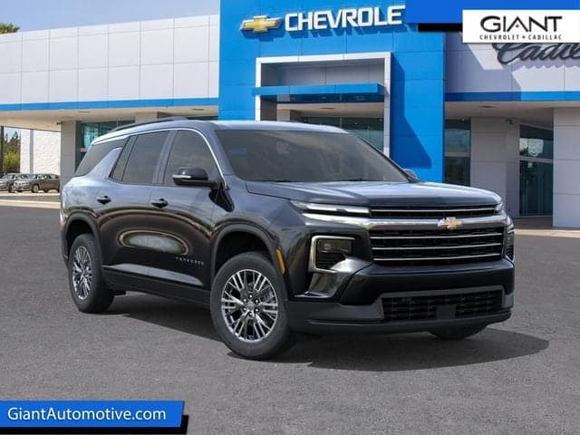 2027 Chevrolet Traverse LT — photo 1 of 56
