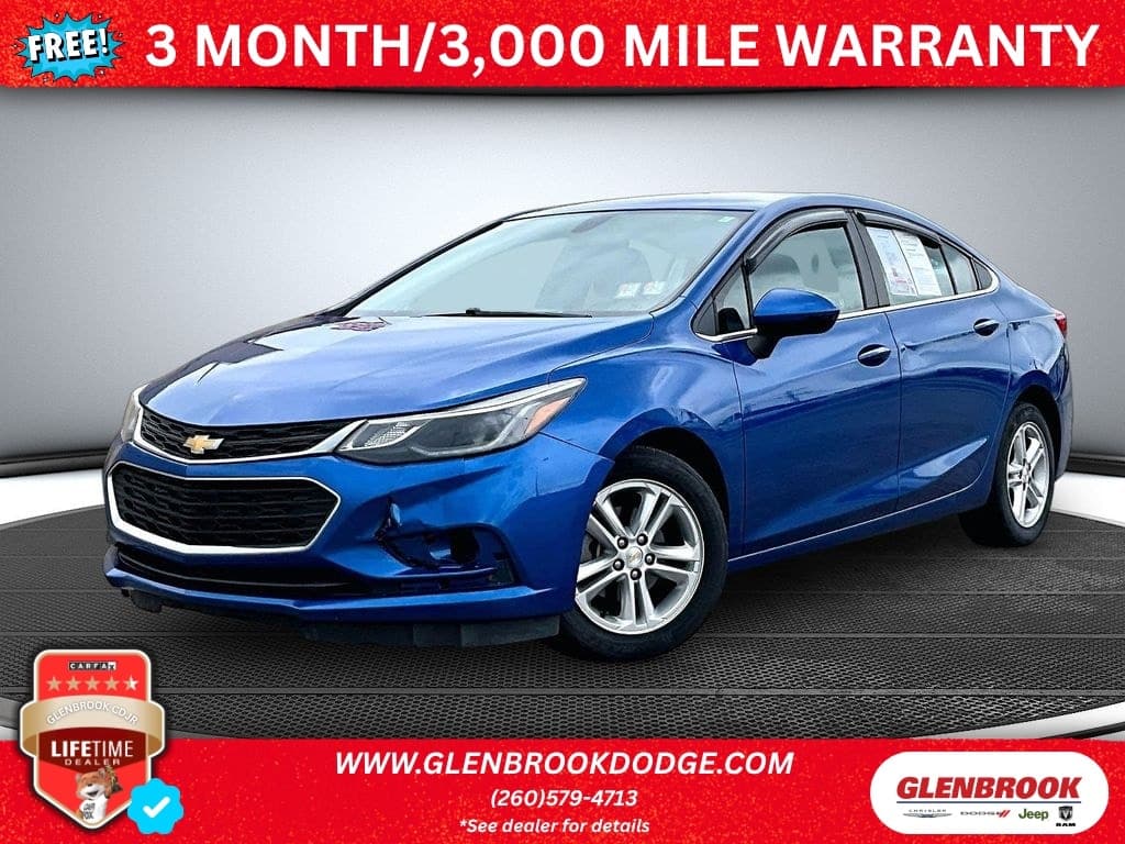 2018 Chevrolet Cruze LT — photo 1 of 58