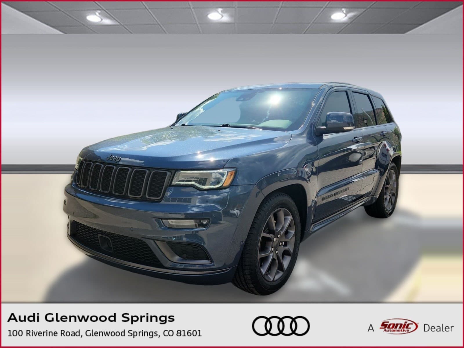 2021 Jeep Grand Cherokee Overland — photo 1 of 31