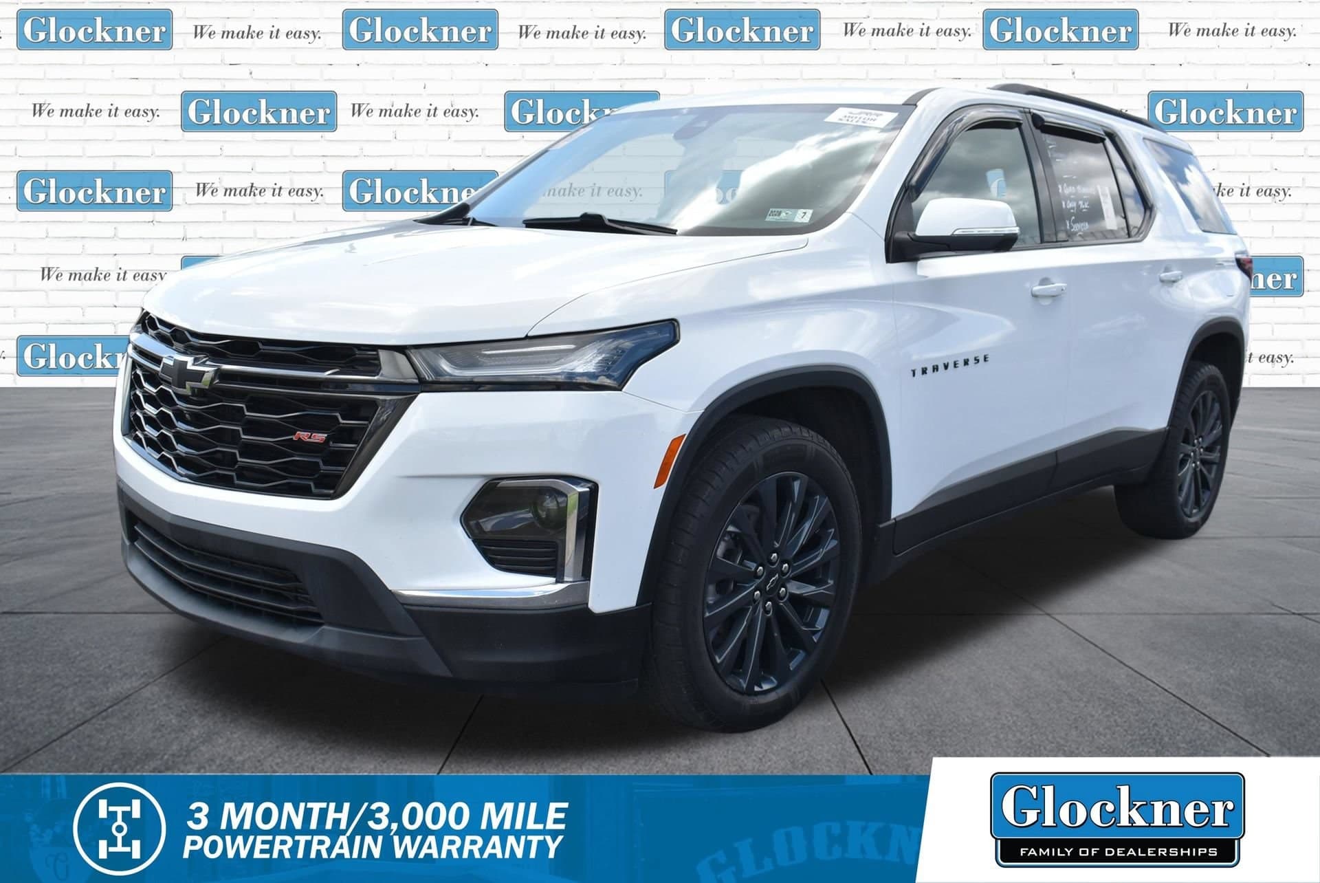 2022 Chevrolet Traverse RS — photo 1 of 21