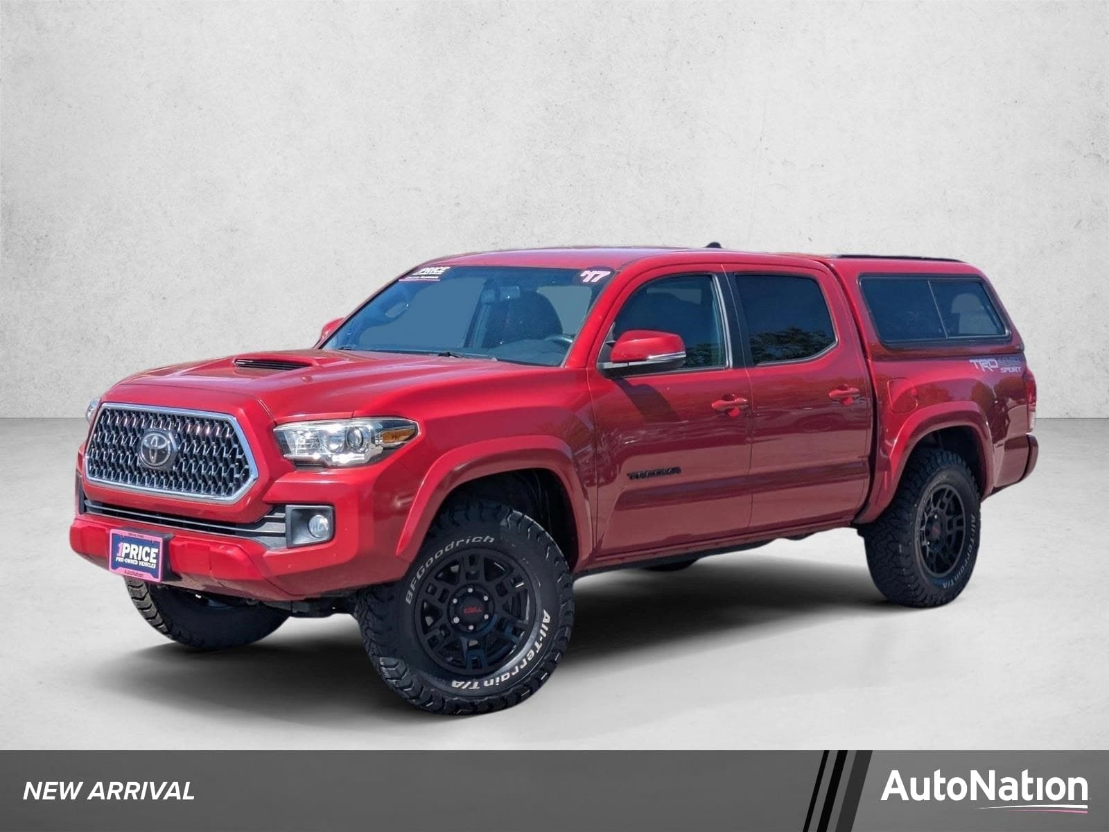2017 Toyota Tacoma TRD Sport — photo 1 of 22