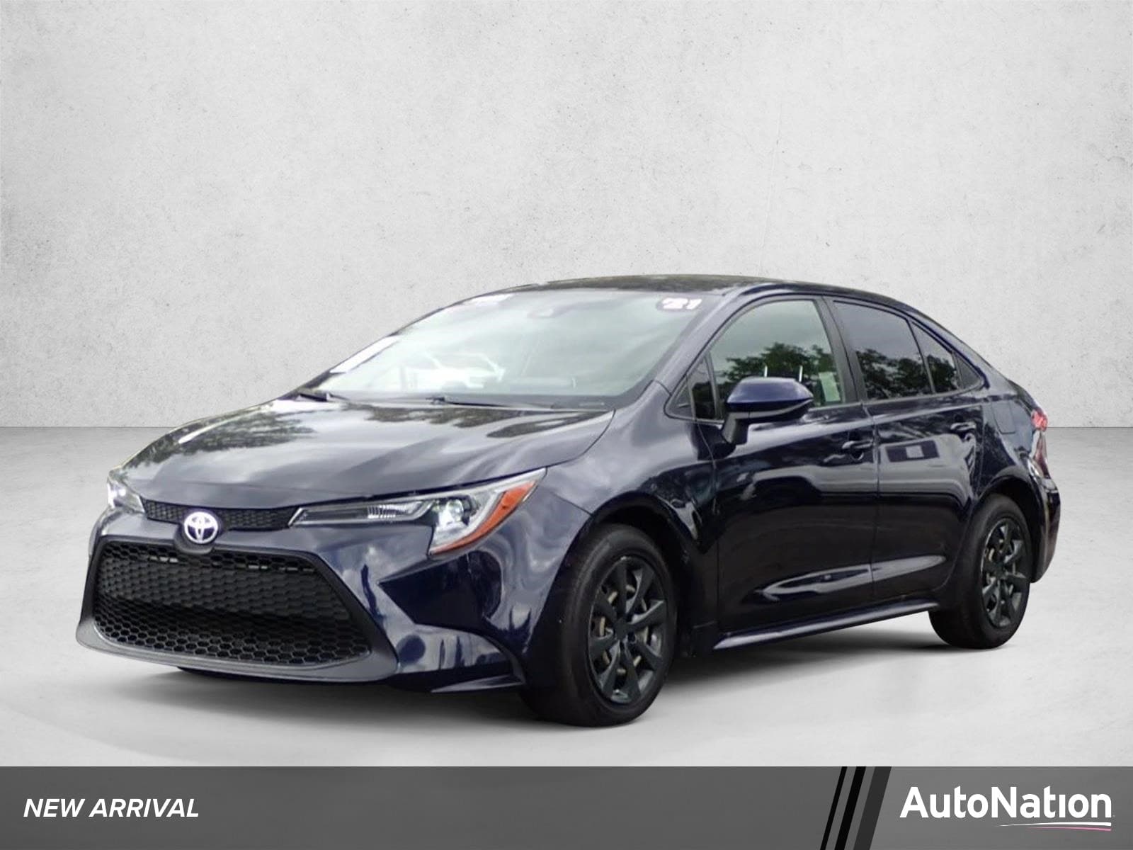 2021 Toyota Corolla LE — photo 1 of 15