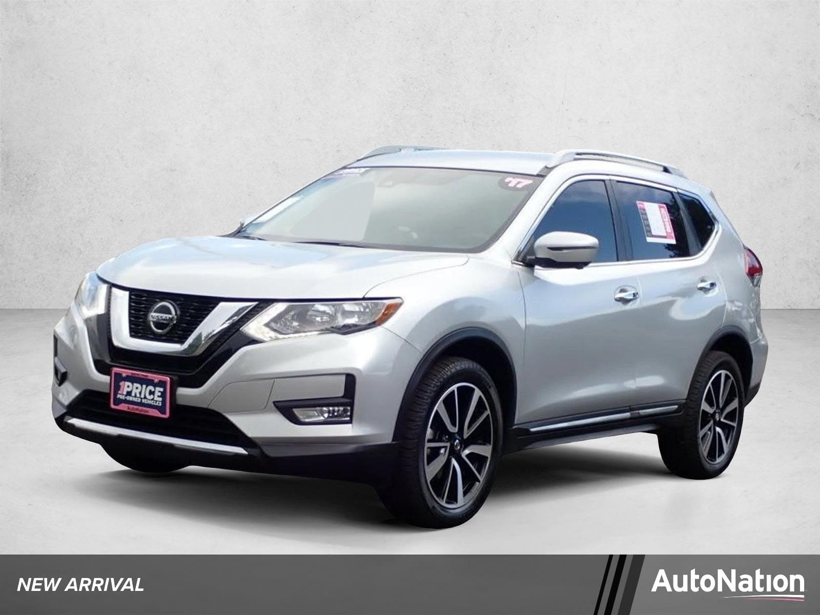 2019 Nissan Rogue SL — photo 1 of 26