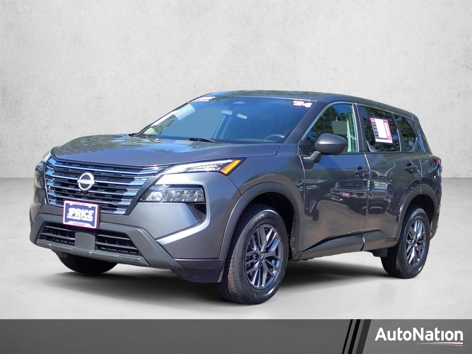 2024 Nissan Rogue S — photo 1 of 23
