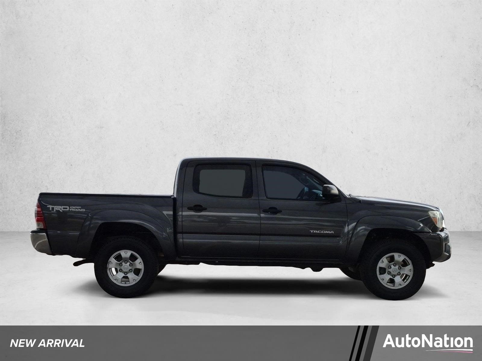 2013 Toyota Tacoma Base — photo 1 of 16