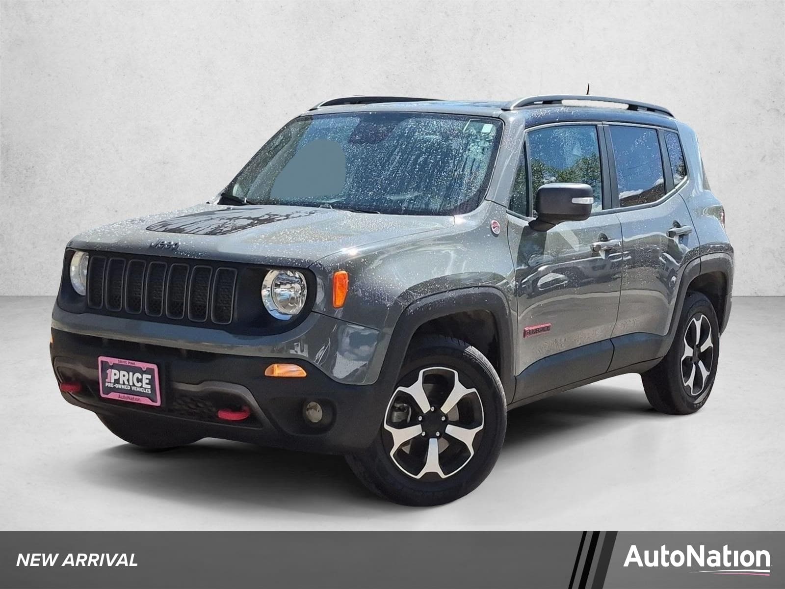 2021 Jeep Renegade Trailhawk — photo 1 of 14
