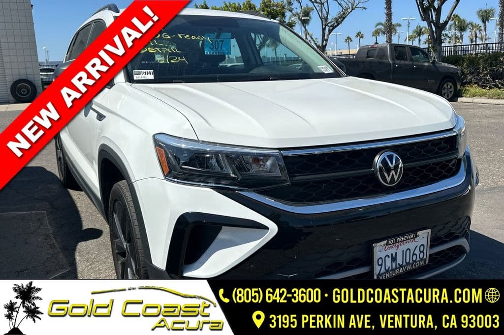 2022 Volkswagen Taos 1.5T S — photo 1 of 7