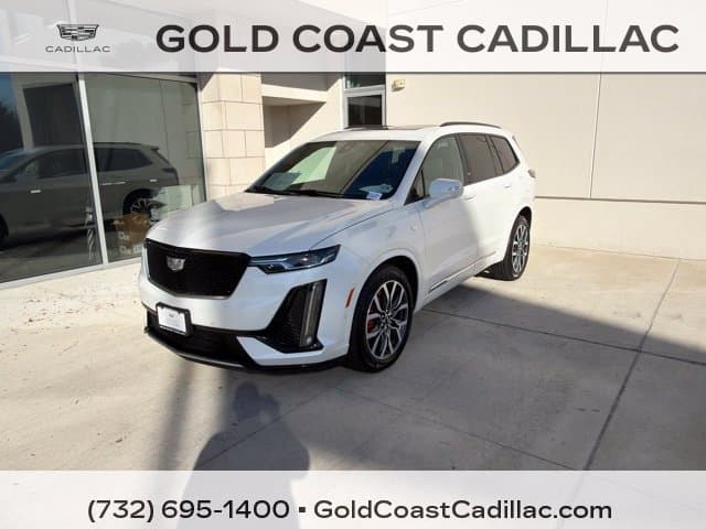 2024 Cadillac XT6 AWD Sport — photo 1 of 32