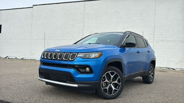 2026 Jeep Compass LIMITED 4X4 — photo 1 of 40
