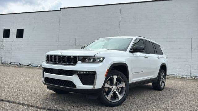 2026 Jeep Grand Cherokee L LIMITED 4X4 — photo 1 of 40