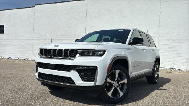 2026 Jeep Grand Cherokee Limited — photo 1 of 43