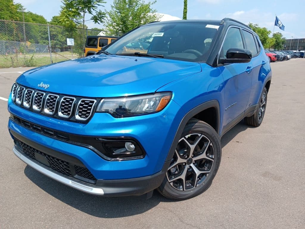 2026 Jeep Compass LIMITED 4X4 — photo 1 of 44