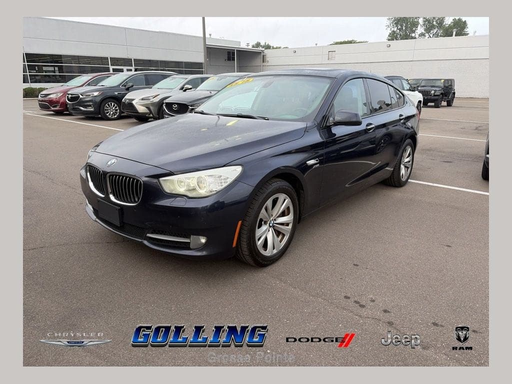 2011 BMW 5 Series 535i xDrive Gran Turismo — photo 1 of 33
