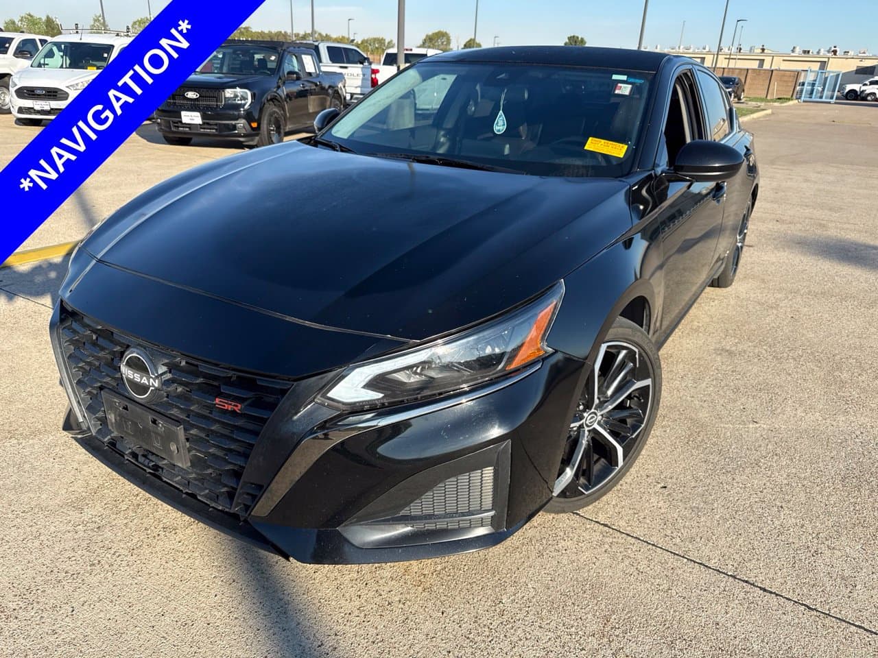 2024 Nissan Altima 2.5 SR — photo 1 of 27