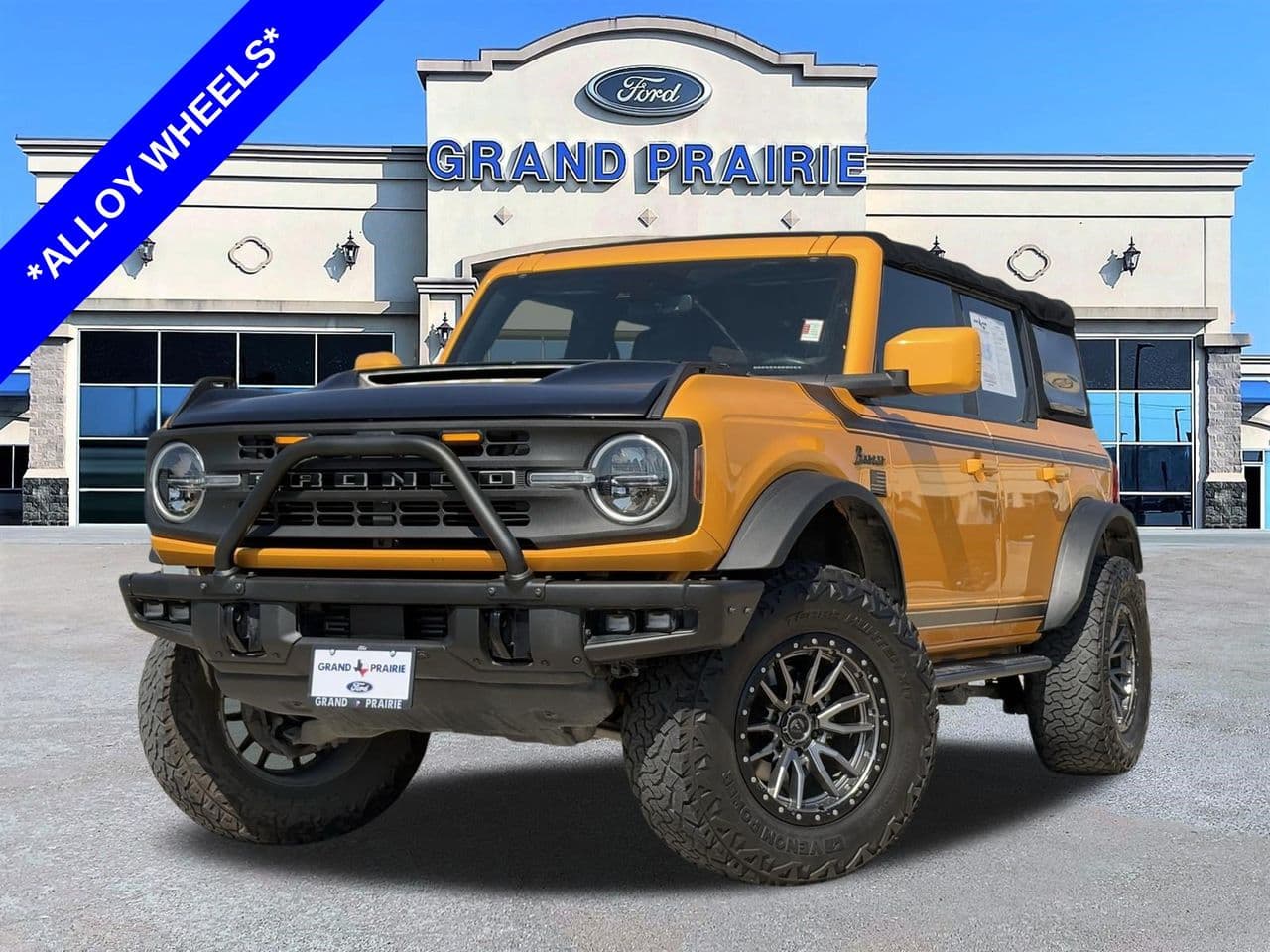 2022 Ford Bronco Black Diamond — photo 1 of 34