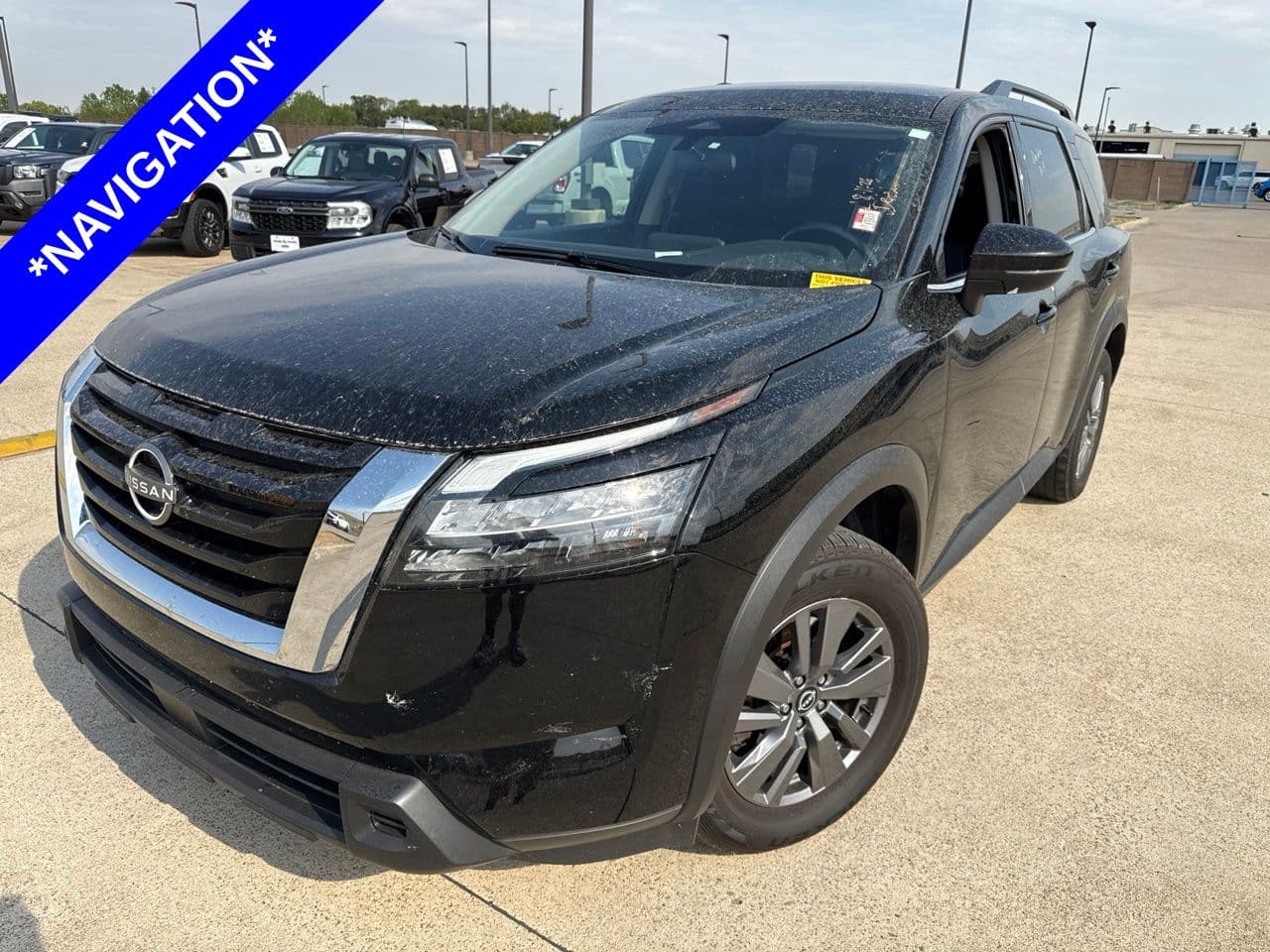 2025 Nissan Pathfinder SV — photo 1 of 27