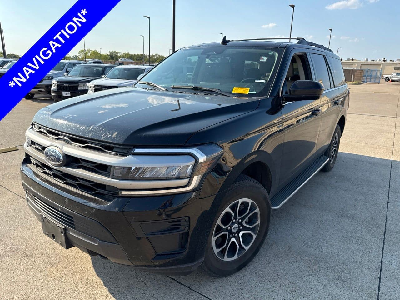2023 Ford Expedition XLT — photo 1 of 28