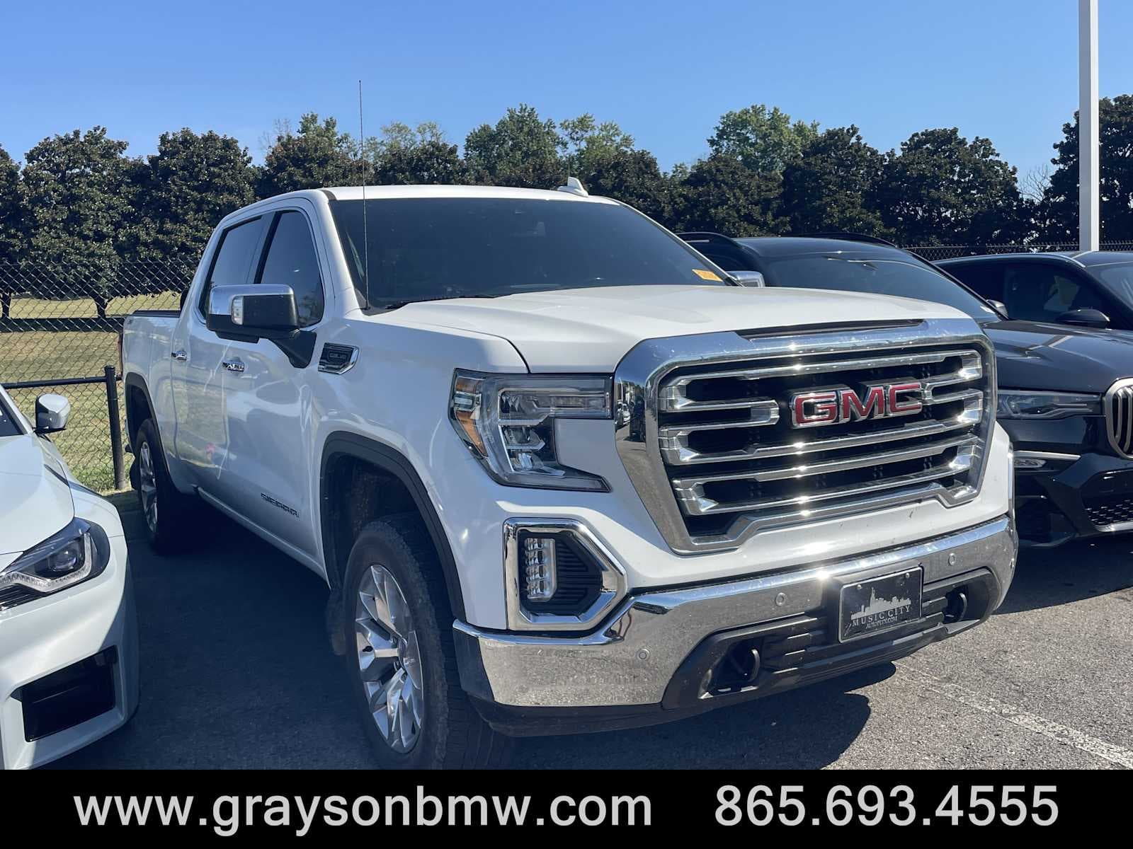 2020 GMC Sierra 1500 SLT — photo 1 of 12