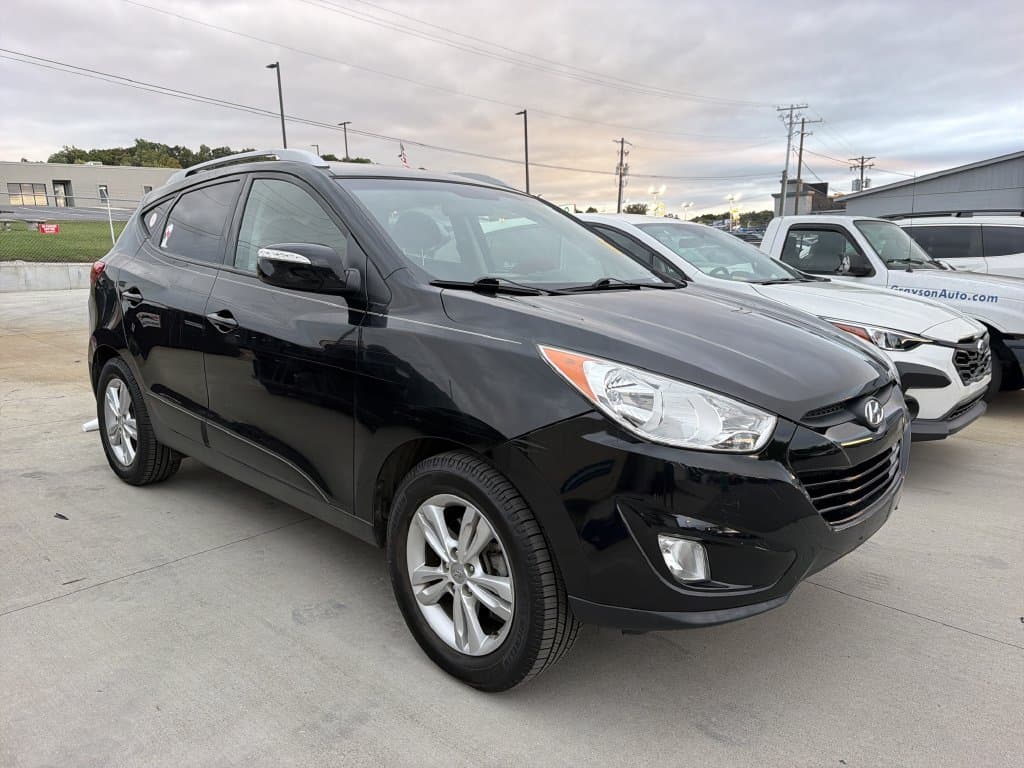 2013 Hyundai Tucson GLS — photo 1 of 11