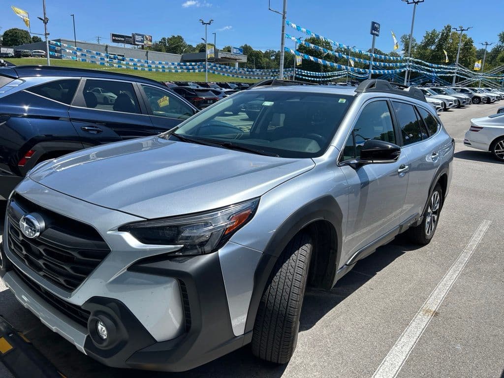 2025 Subaru Outback Limited — photo 1 of 6