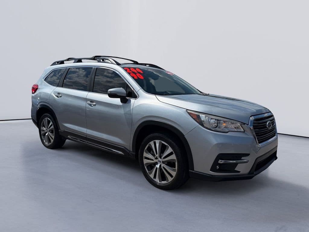 2019 Subaru Ascent Limited — photo 1 of 28