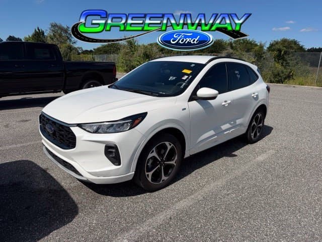 2023 Ford Escape ST-Line Select — photo 1 of 23