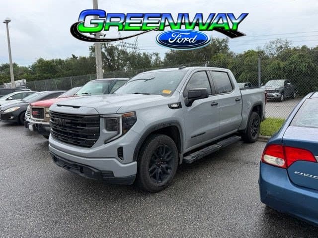 2025 GMC Sierra 1500 Pro — photo 1 of 26