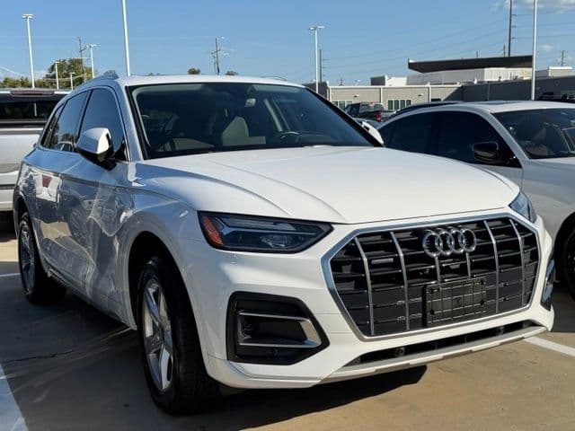2021 Audi Q5 Premium — photo 1 of 8