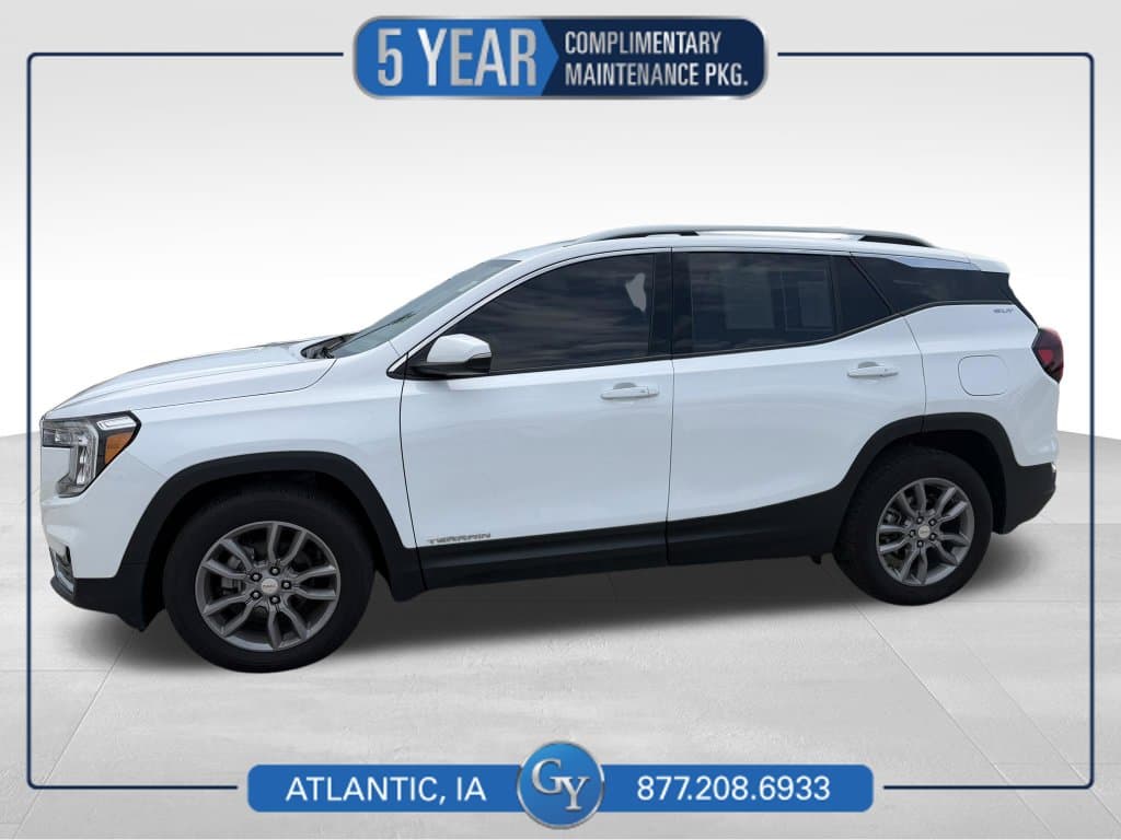 2024 GMC Terrain SLT — photo 1 of 29