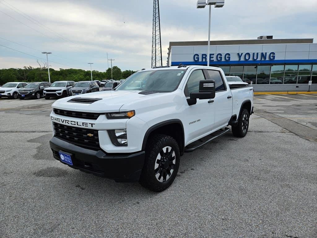 2020 Chevrolet Silverado 2500HD Custom — photo 1 of 30