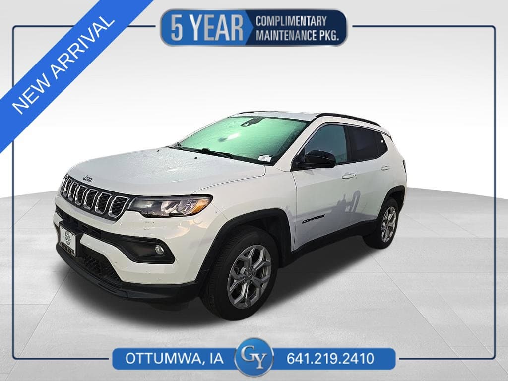 2024 Jeep Compass Latitude — photo 1 of 5