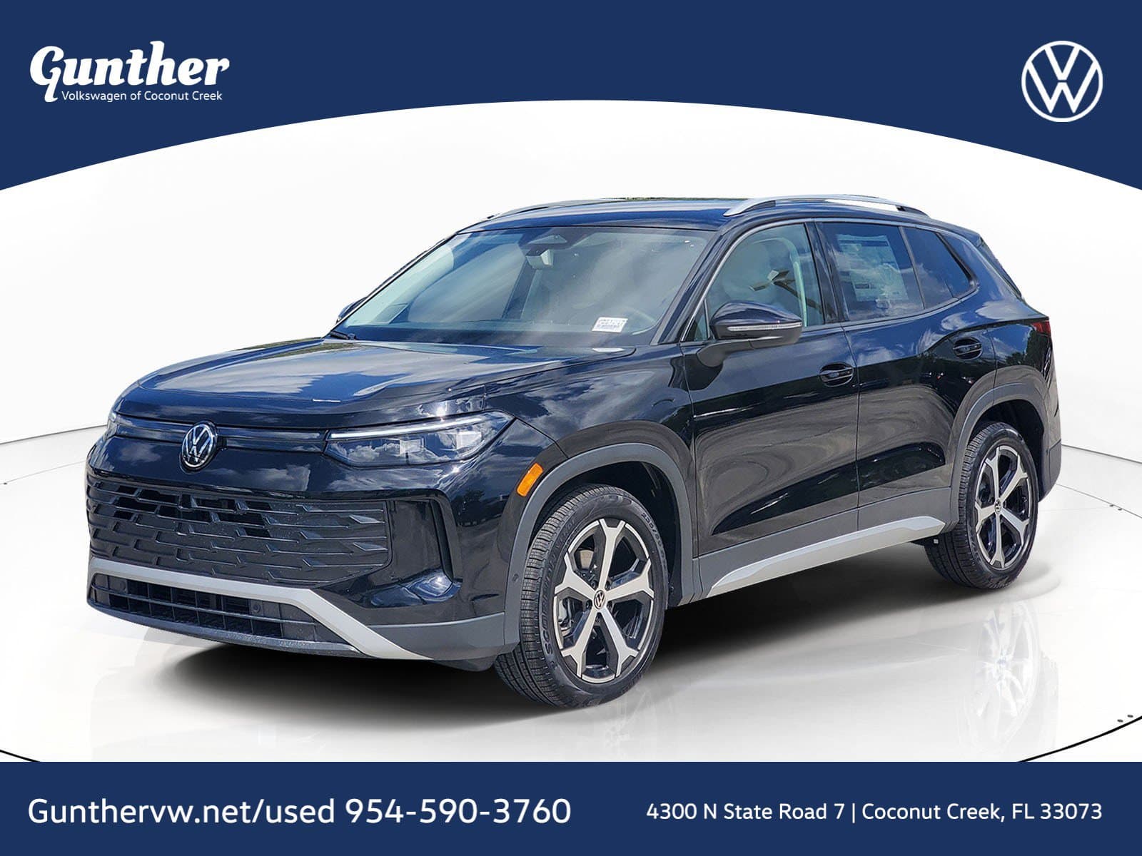 2026 Volkswagen Tiguan SE — photo 1 of 17