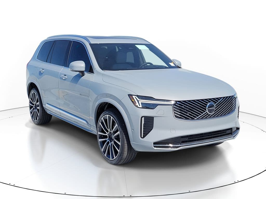 2026 Volvo XC90 B6 Ultra 7-Seater — photo 1 of 30