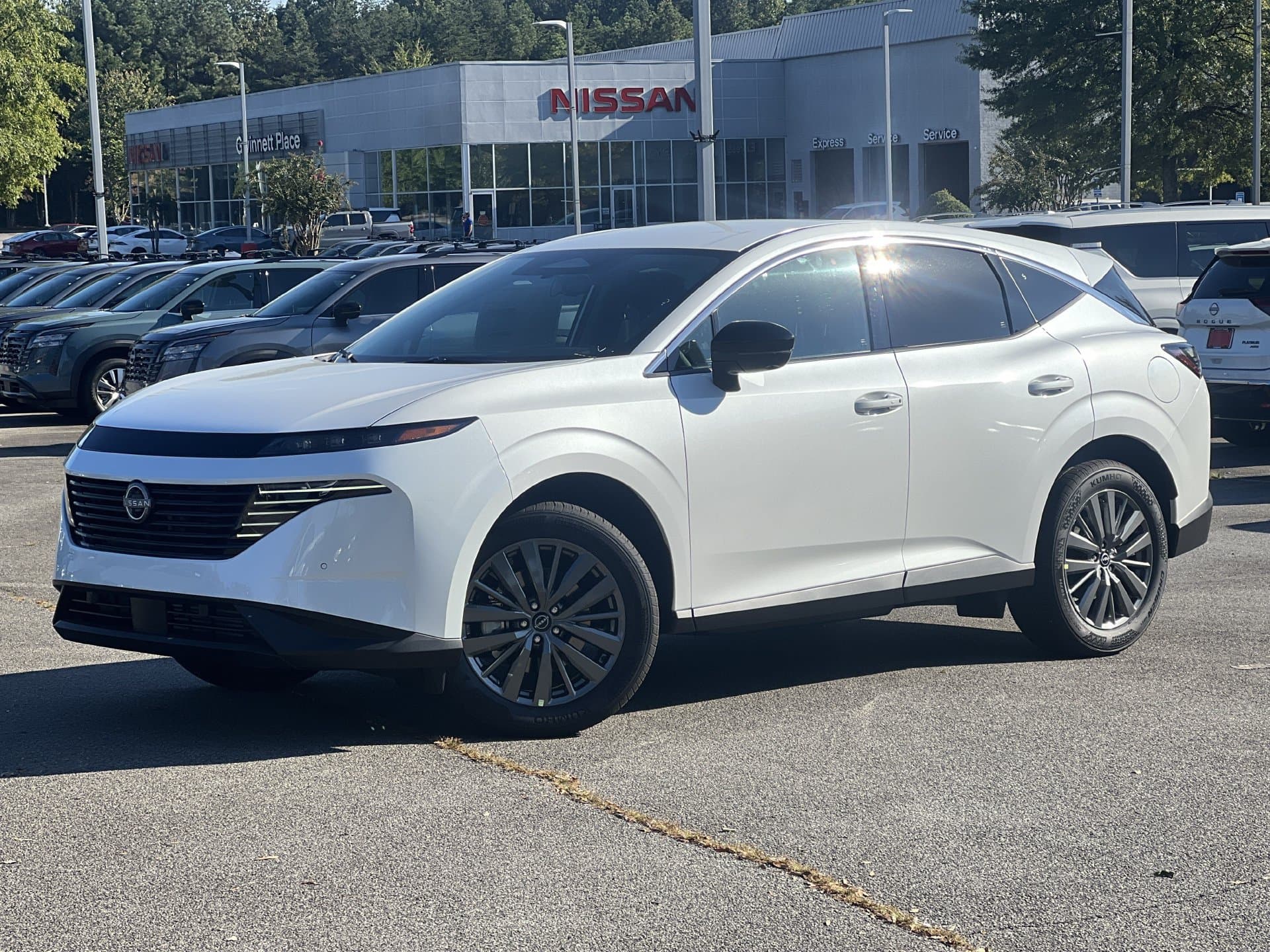 2027 Nissan Murano SL — photo 1 of 16