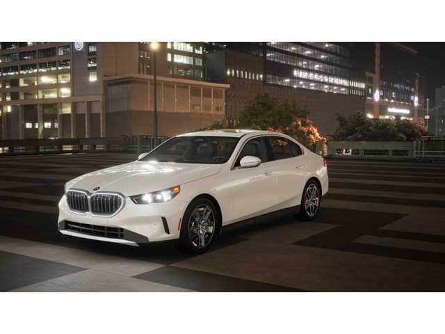 2027 BMW 530i Base — photo 1 of 14