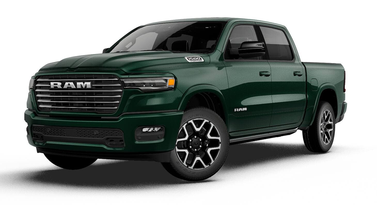 2027 RAM 1500 Laramie — photo 1 of 9