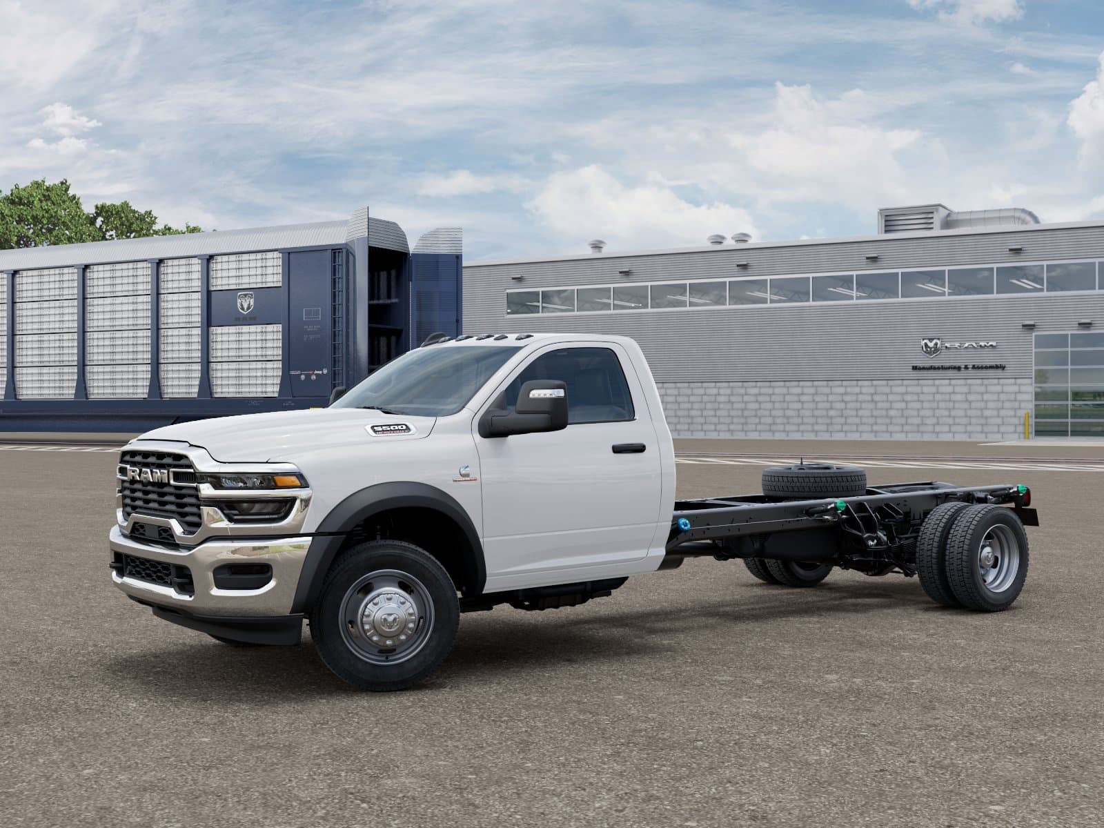 2027 RAM 5500 Chassis Cab Tradesman — photo 1 of 12