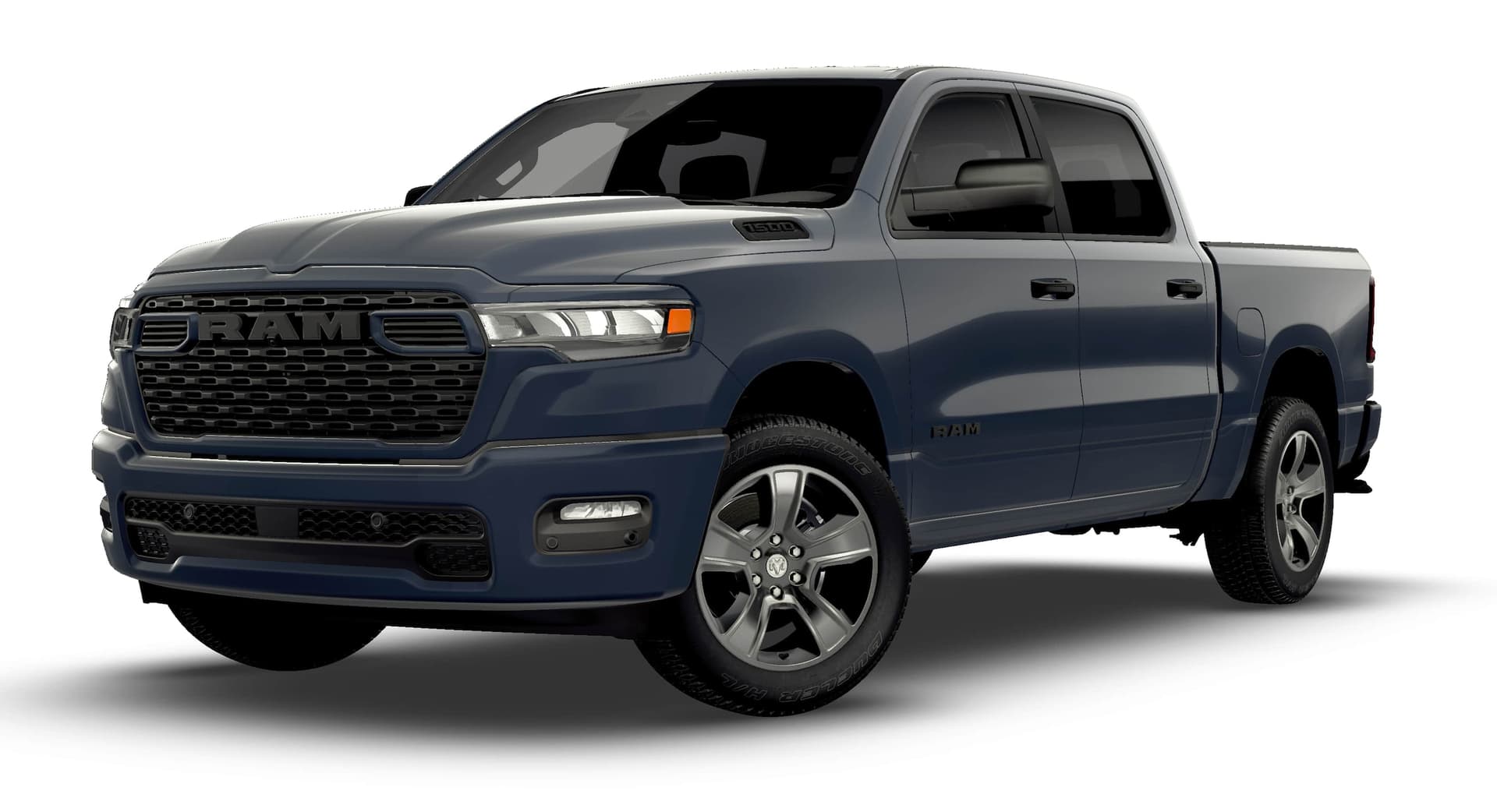 2026 RAM 1500 EXPRESS CREW CAB 4X4 5'7 BOX — photo 1 of 9