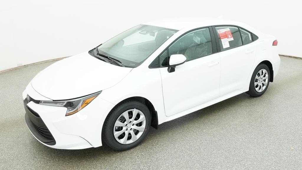 2026 Toyota Corolla LE — photo 1 of 33