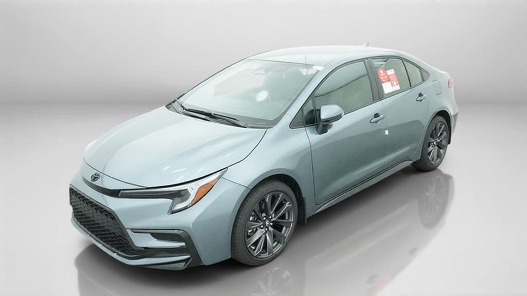 2027 Toyota Corolla SE — photo 1 of 17
