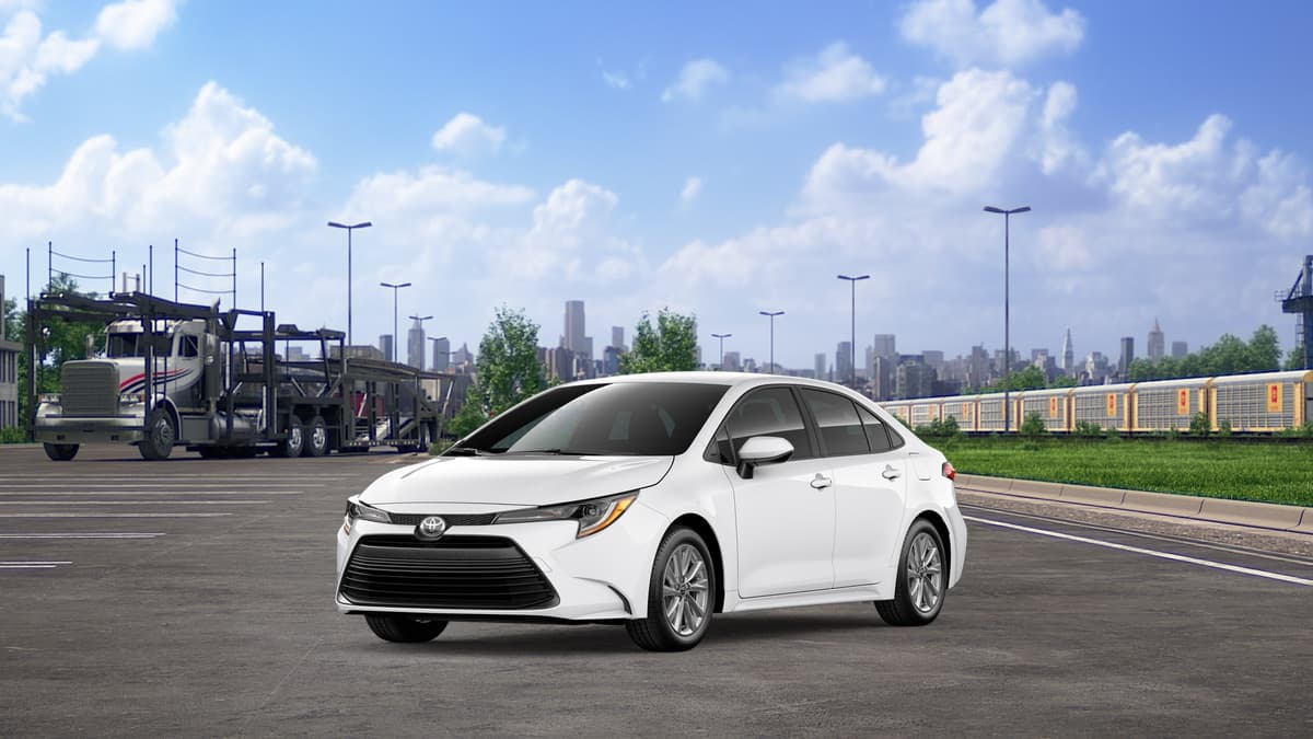 2026 Toyota Corolla LE — photo 1 of 22
