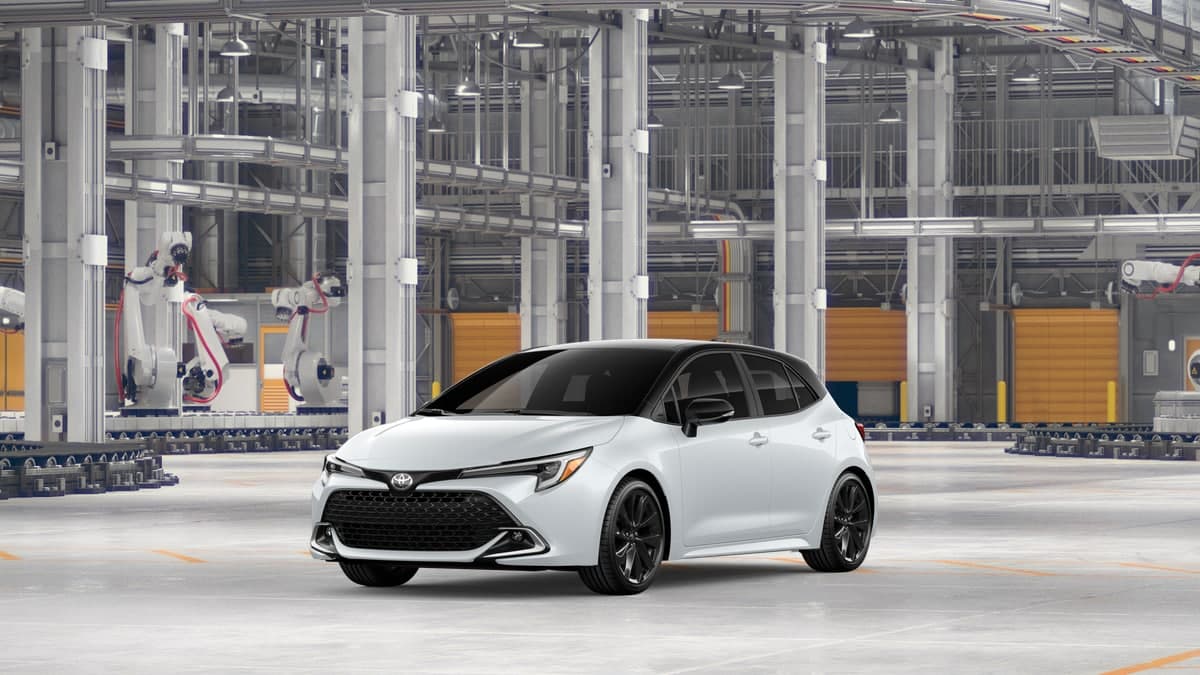 2027 Toyota Corolla Hatchback XSE — photo 1 of 22