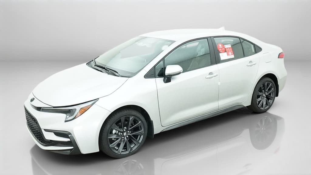 2027 Toyota Corolla SE — photo 1 of 17