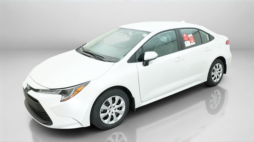2027 Toyota Corolla LE — photo 1 of 17