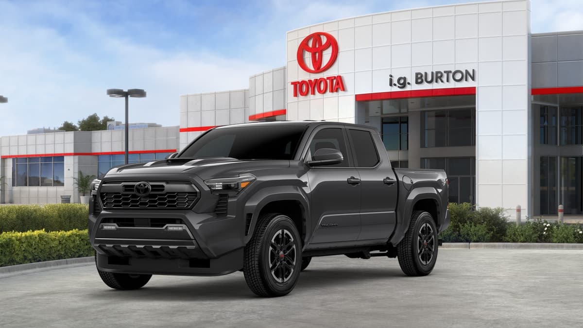 2026 Toyota Tacoma TRD Sport — photo 1 of 22