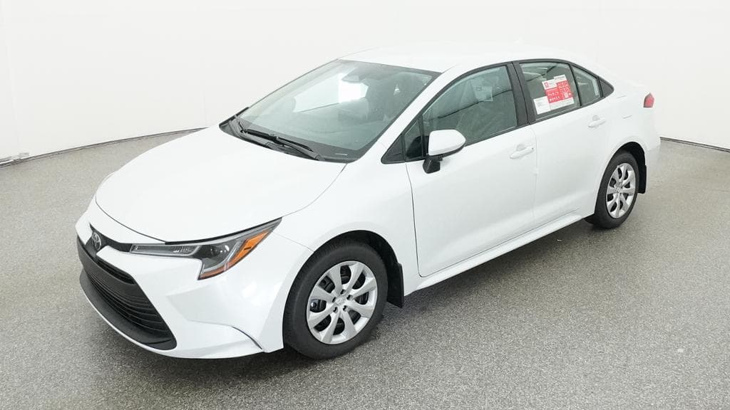 2026 Toyota Corolla LE — photo 1 of 33