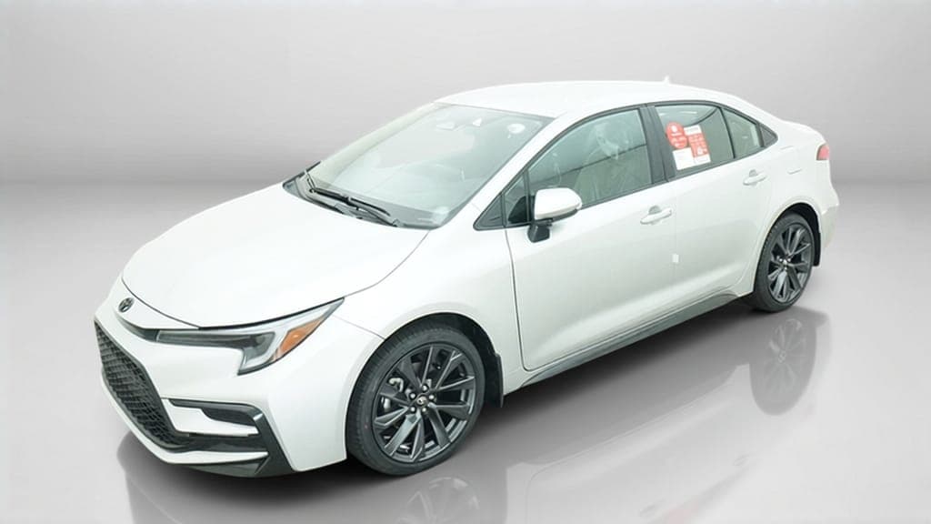 2027 Toyota Corolla SE — photo 1 of 17