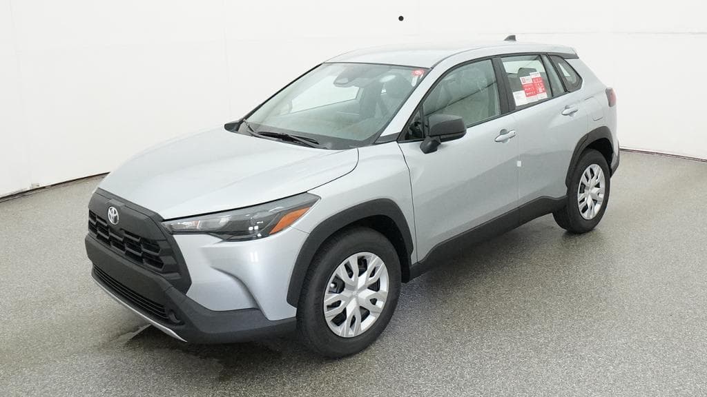2026 Toyota Corolla Cross L — photo 1 of 33