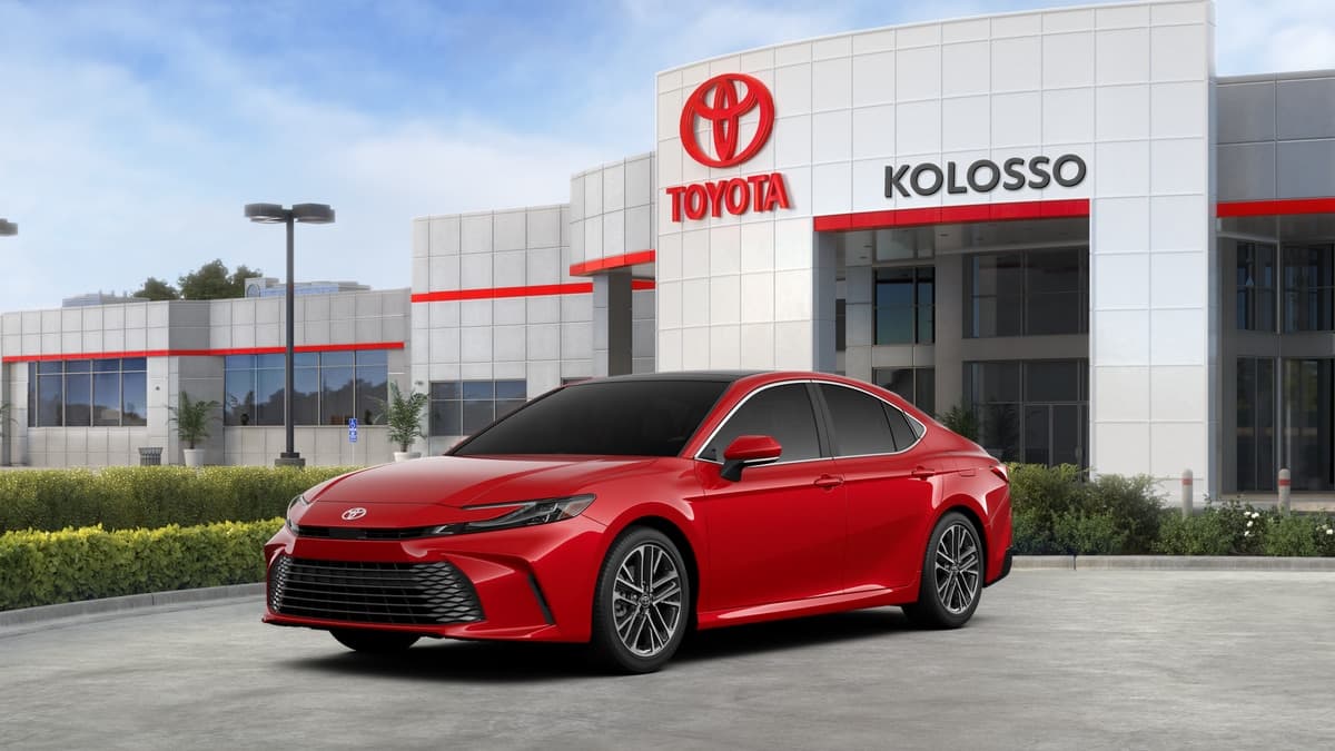 2026 Toyota Camry XLE AWD — photo 1 of 22